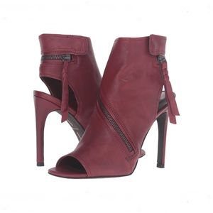 NEW Dolce Vita Hal Zip Wraparound Booties